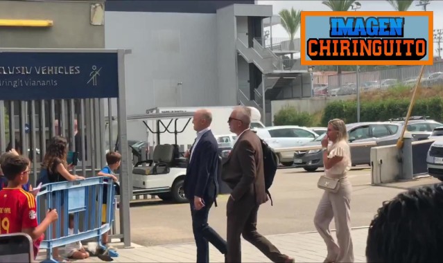 六台：德容将与巴萨续约至2028年，并可选择再延长一年