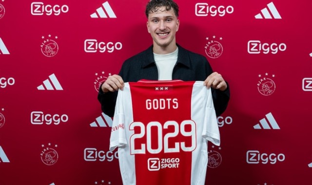 意媒：那不勒斯有意阿贾克斯边锋米卡-霍茨，已开启转会谈判